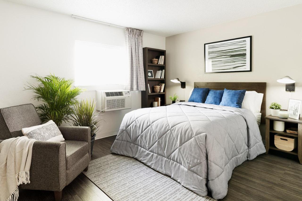 Intown Suites Extended Stay San Antonio Tx - Leon Valley North Екстериор снимка